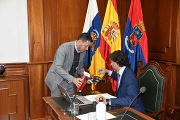 Imágenes del Pleno ordinario de diciembre del Ayuntamiento de Telde (Foto Francisco Javier Santana)